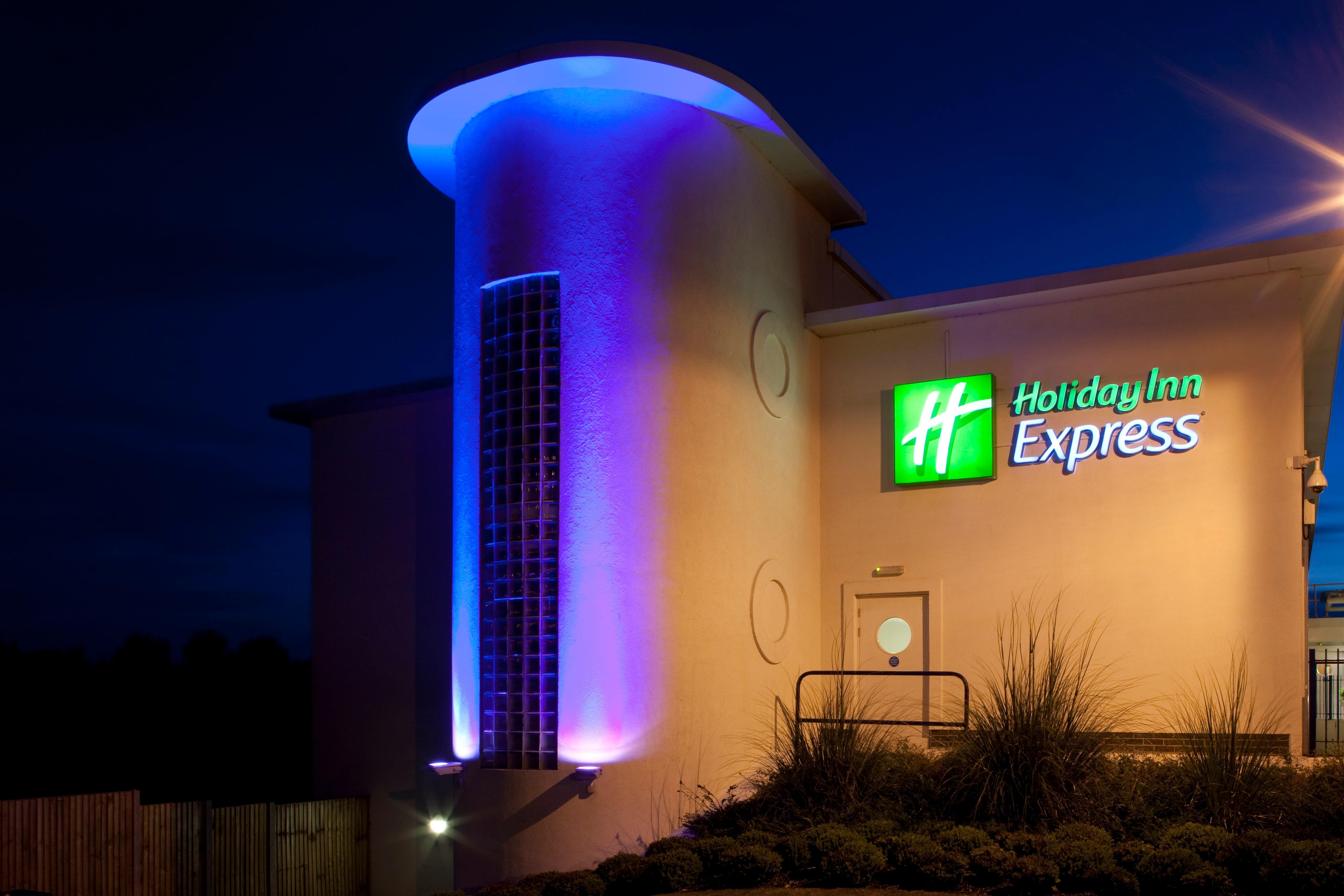 Holiday Inn Express Ramsgate - Minster By Ihg Экстерьер фото