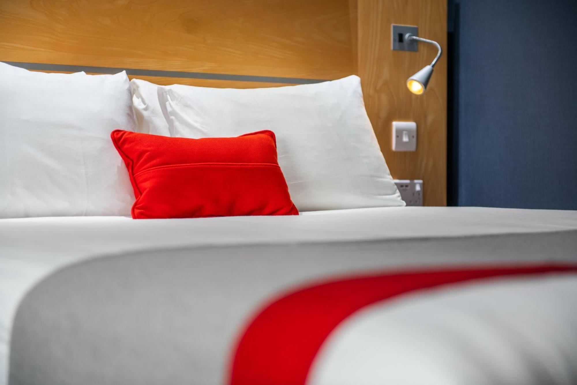 Holiday Inn Express Ramsgate - Minster By Ihg Экстерьер фото