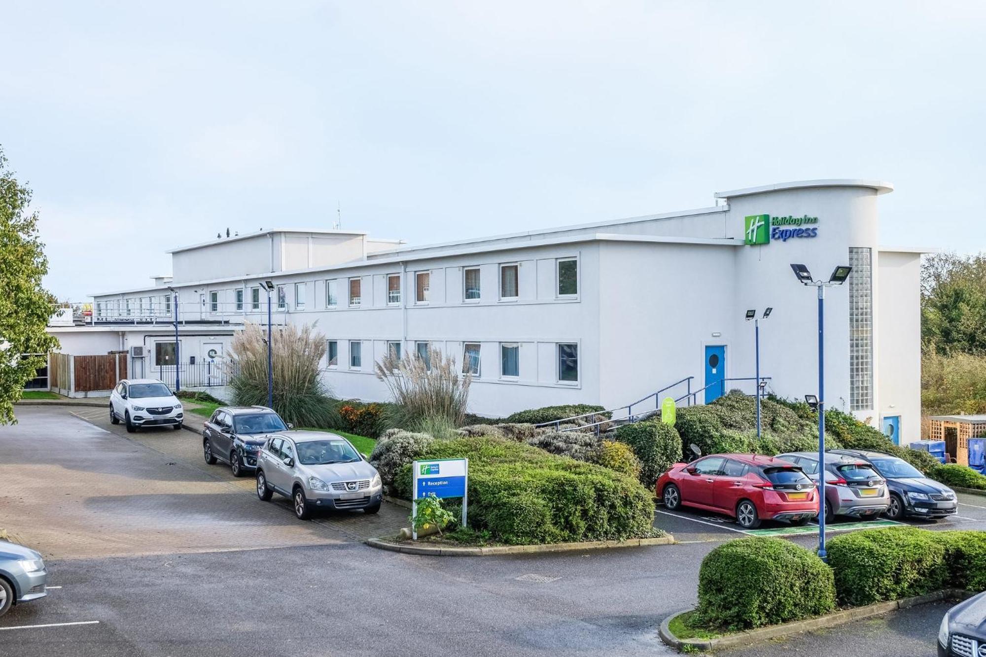 Holiday Inn Express Ramsgate - Minster By Ihg Экстерьер фото
