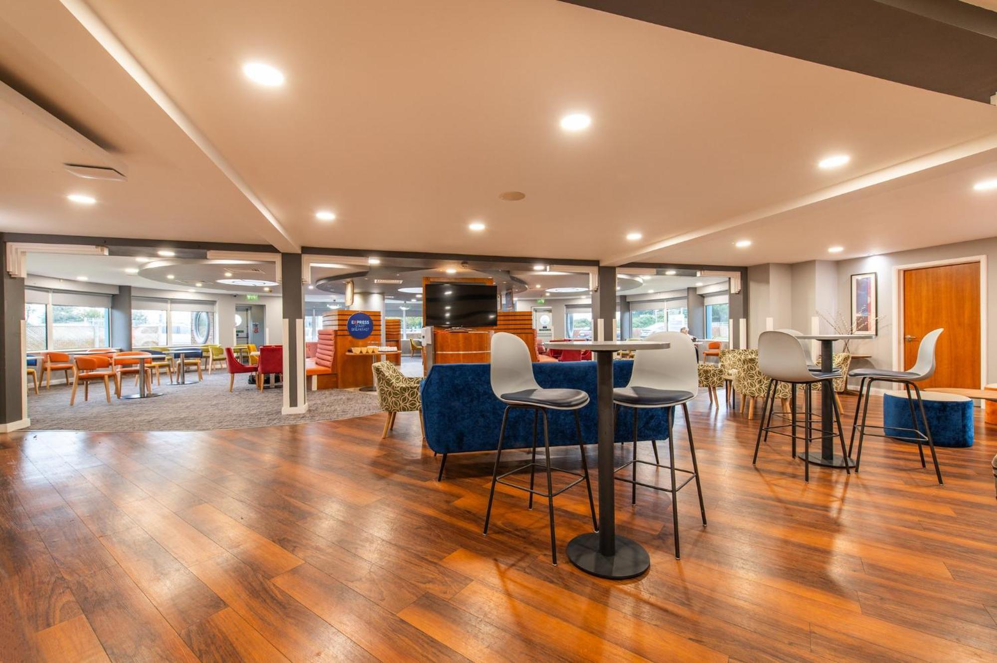 Holiday Inn Express Ramsgate - Minster By Ihg Экстерьер фото