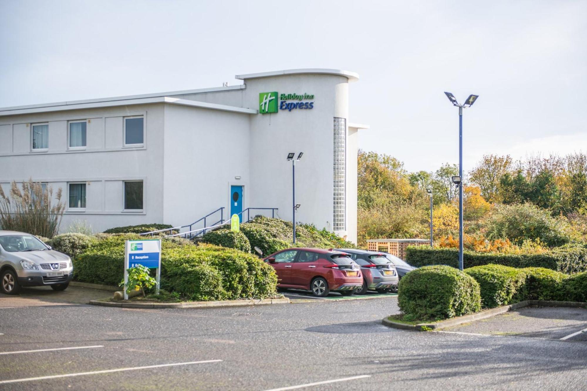 Holiday Inn Express Ramsgate - Minster By Ihg Экстерьер фото