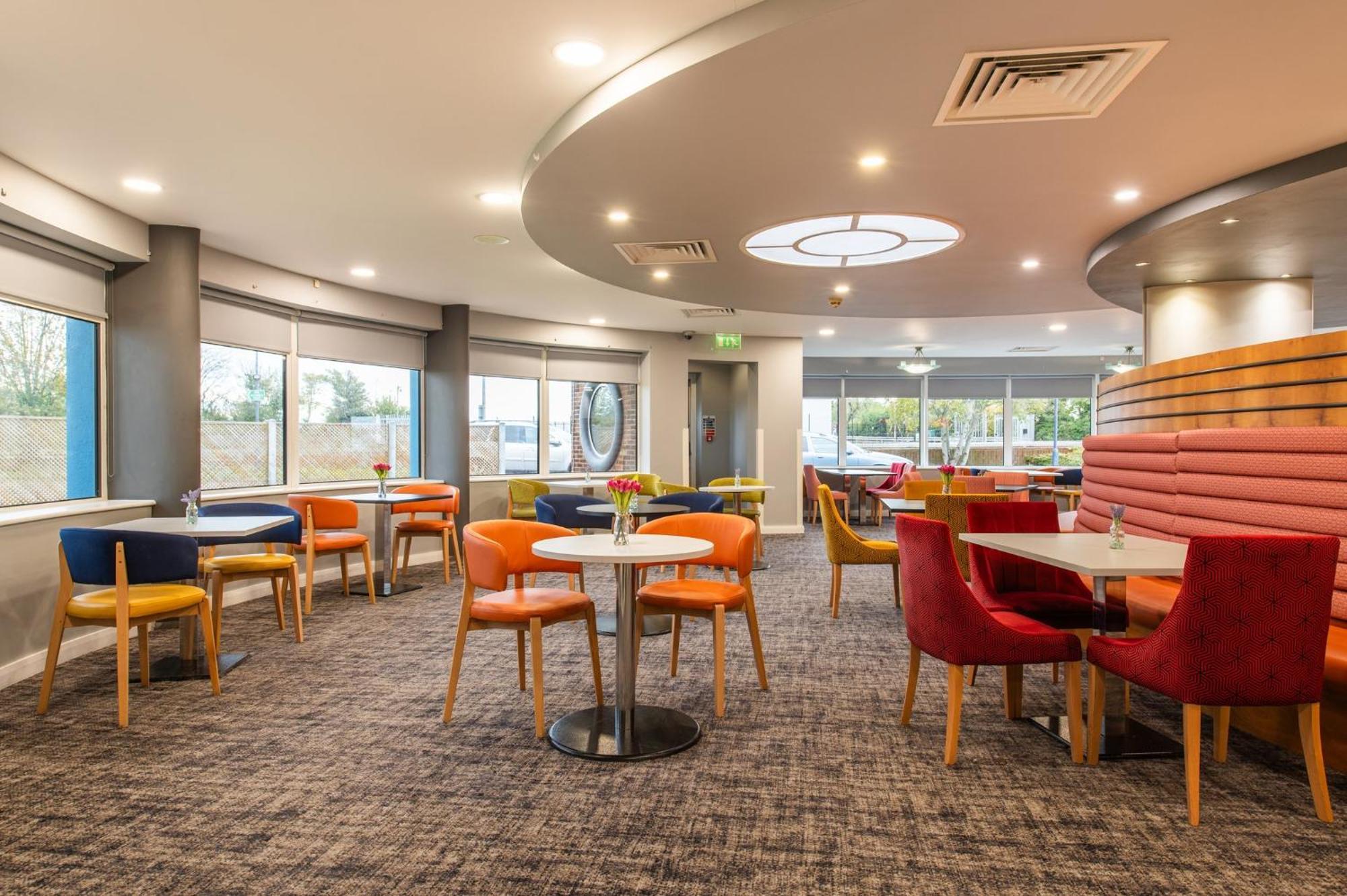 Holiday Inn Express Ramsgate - Minster By Ihg Экстерьер фото