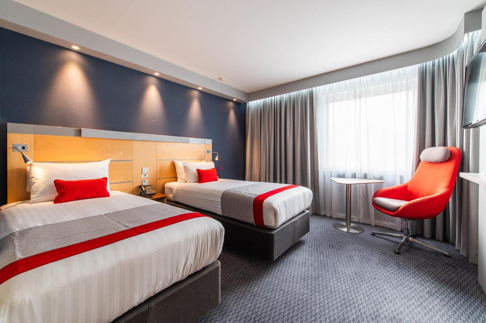 Holiday Inn Express Ramsgate - Minster By Ihg Экстерьер фото