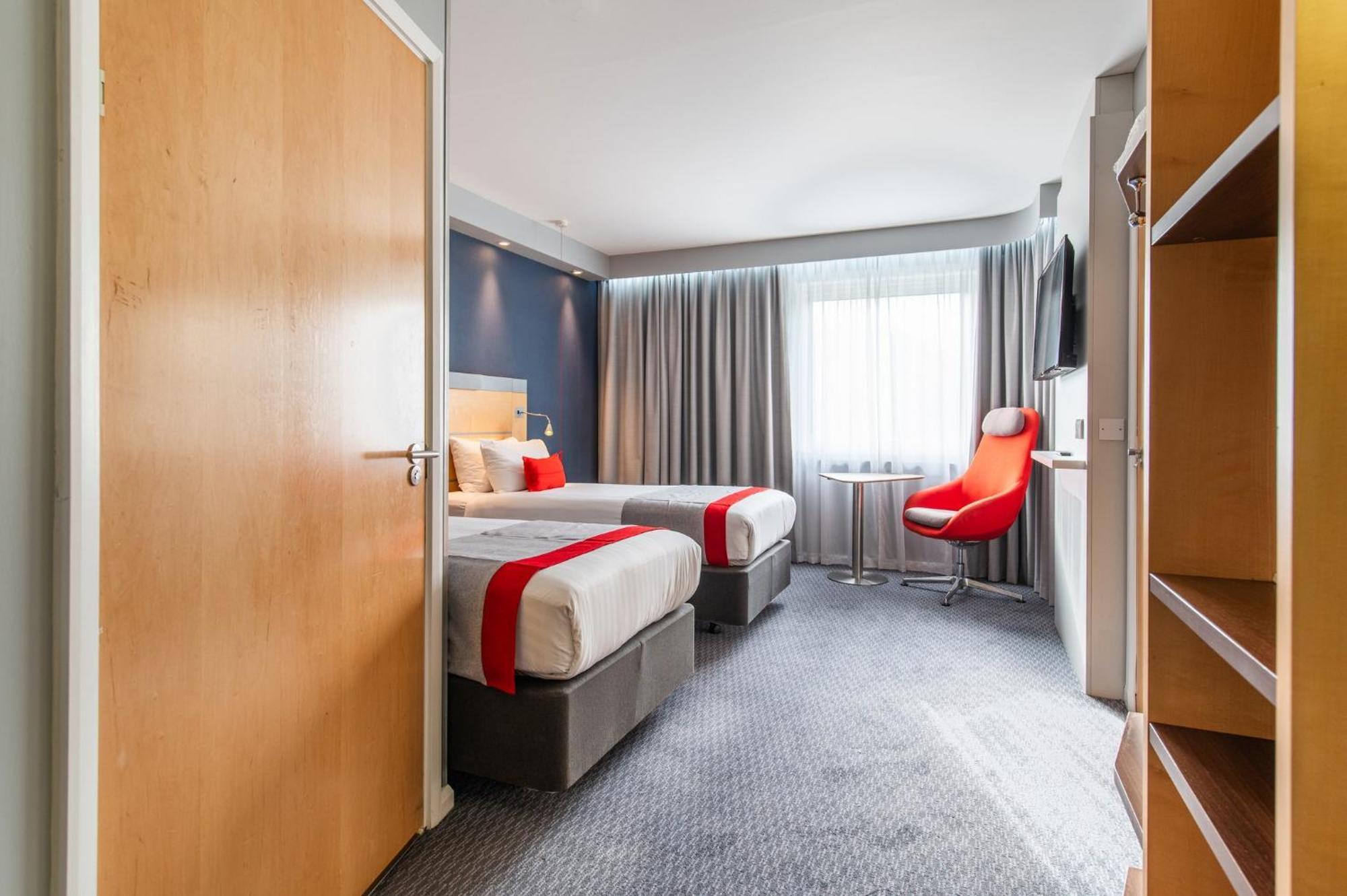 Holiday Inn Express Ramsgate - Minster By Ihg Экстерьер фото