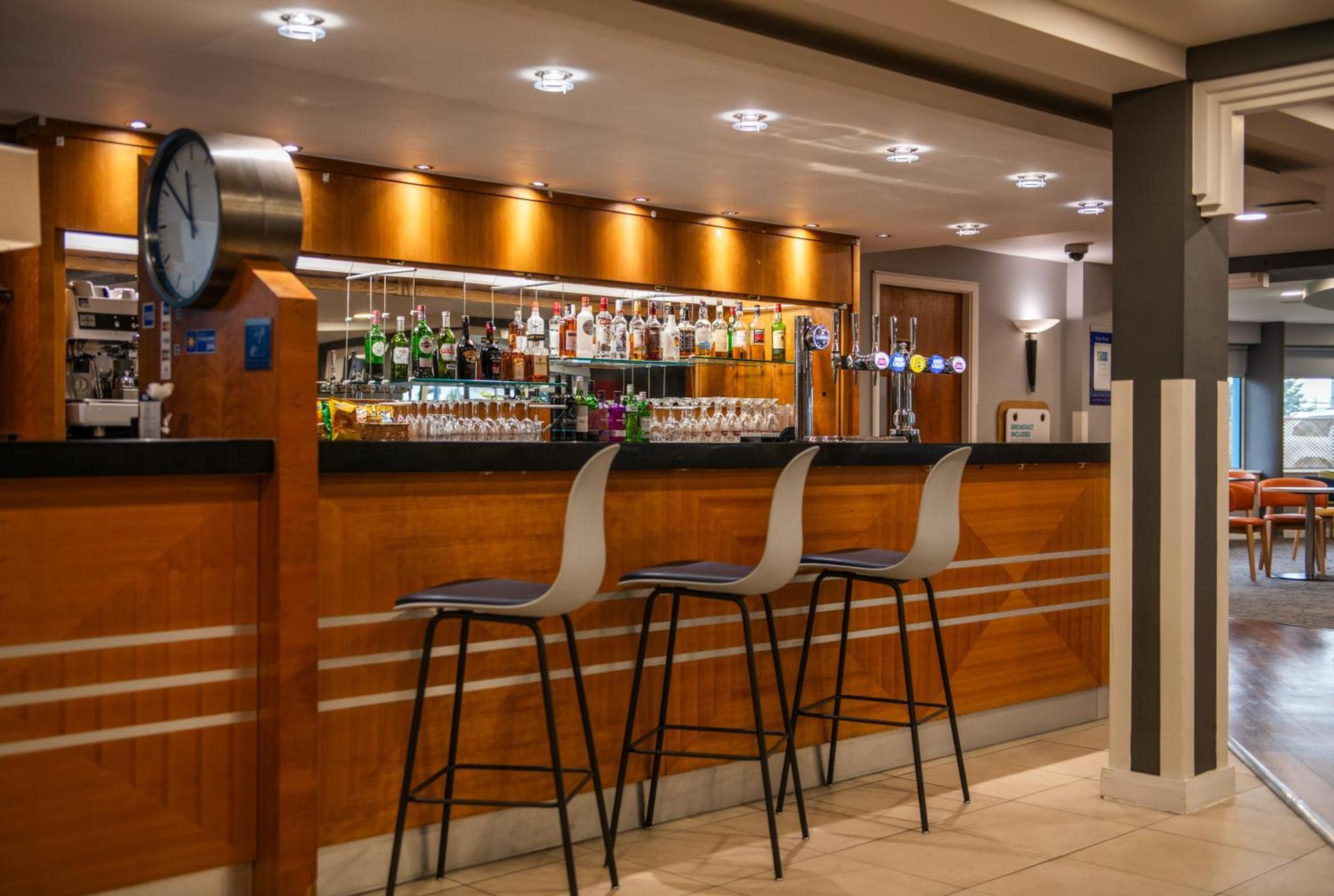 Holiday Inn Express Ramsgate - Minster By Ihg Экстерьер фото