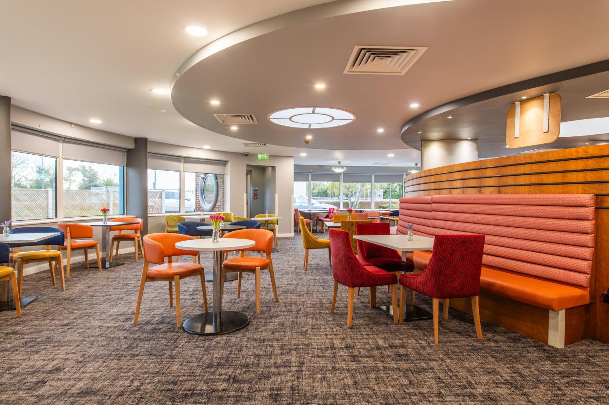 Holiday Inn Express Ramsgate - Minster By Ihg Экстерьер фото